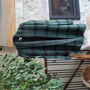 RW & Co spongy knit plaid sweater